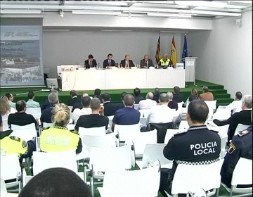 Imagen de La Venta De Productos Falsificados A Debate En La Jornada Profesional De La Policia Local