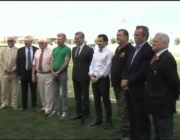Imagen de El equipo de rugby Tigers fue presentado en el campo Nelson Mandela