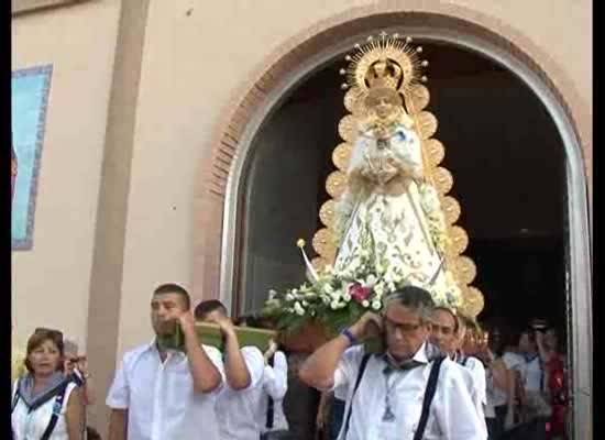 Imagen de El traslado de la Virgen del Rocío pone en marcha los actos de la Romería 2014