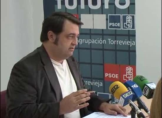 Imagen de El PSOE celebra que el PP saque a concurso público el servicio de vigilancia de playas
