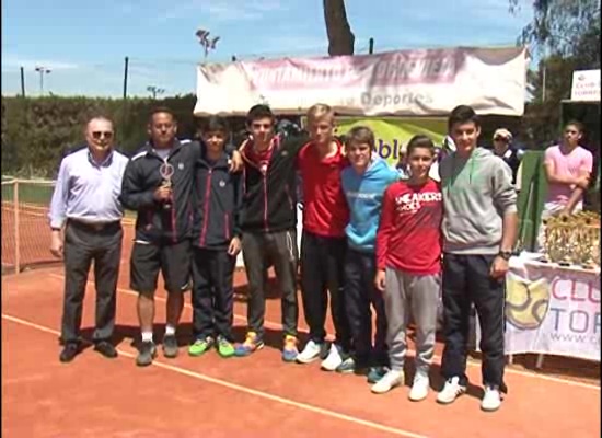 Imagen de El Club de Tenis Torrevieja celebra el Día del Socio