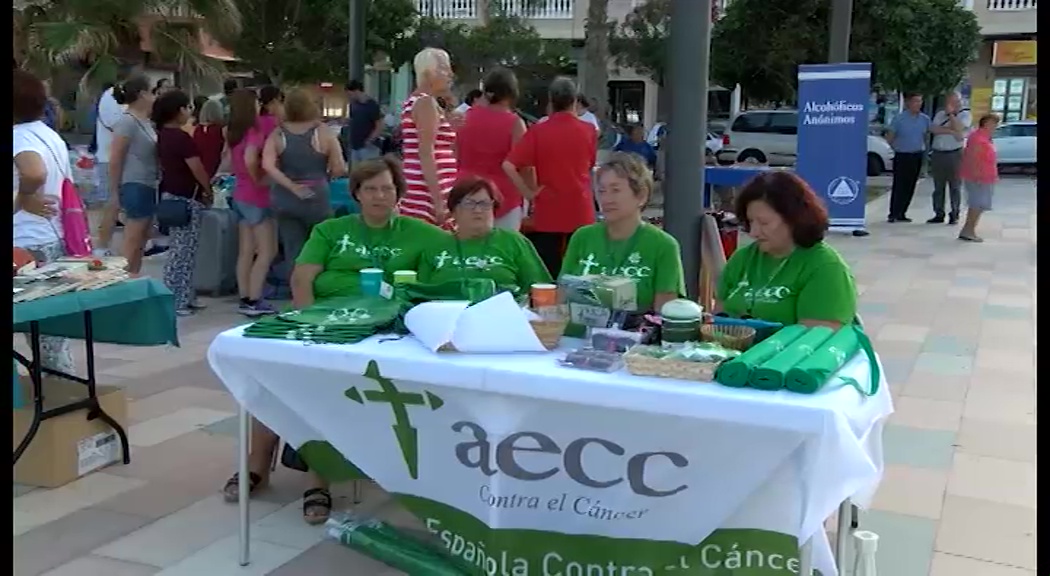 Imagen de Las asociaciones de Torrevieja salen a la calle para darse a conocer