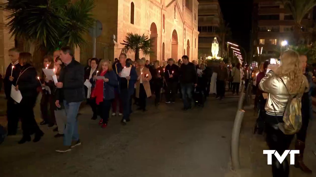 Imagen de Procesión de las antorchas para celebrar Nuestra Señora de Lourdes