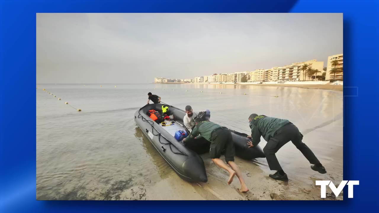 Imagen de Localizadas dos pateras en Torrevieja. En Playa de Los Locos y playa de Ferris