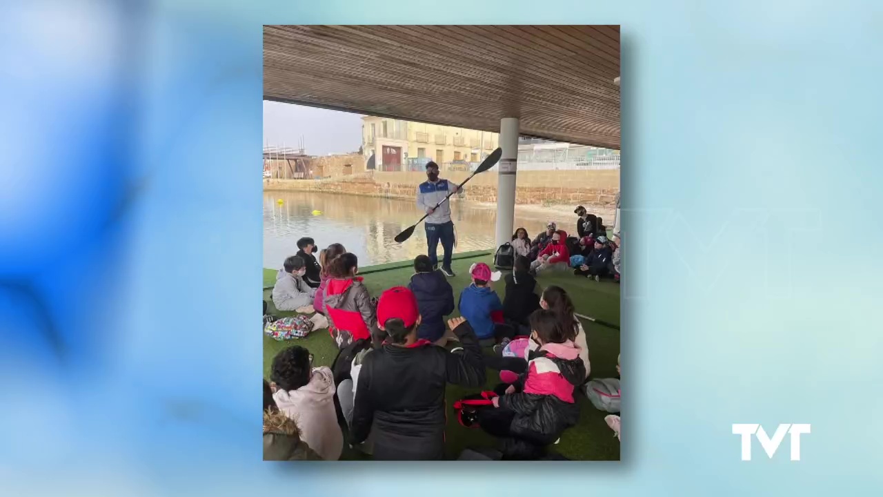 Imagen de Todos los niños y niñas de cuarto de primaria ya navegan con el programa «El cole en el mar»