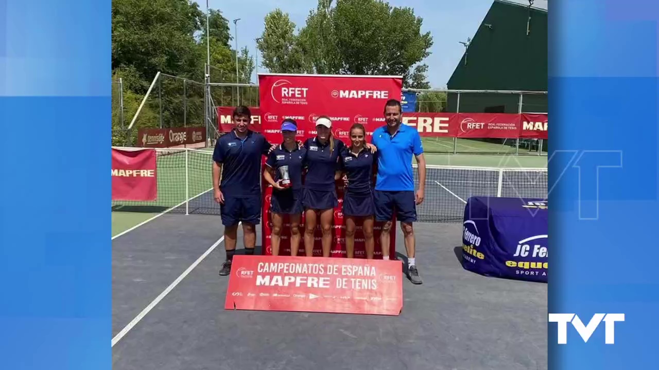 Imagen de Tres jugadoras del Club de Tenis Torrevieja se proclaman Campeonas de España Infantil