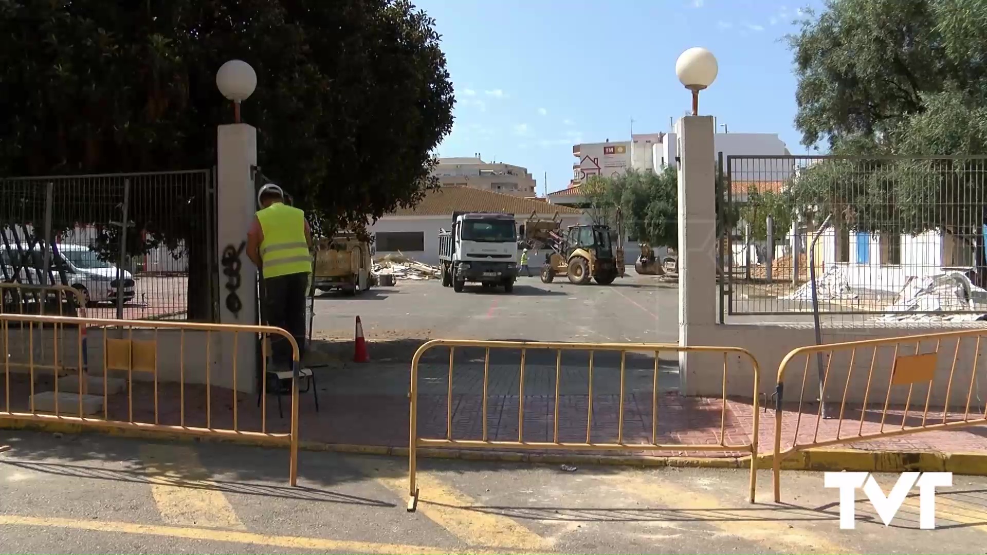 Imagen de Continúan a buen ritmo los trabajos de derribo del CEIP Inmaculada