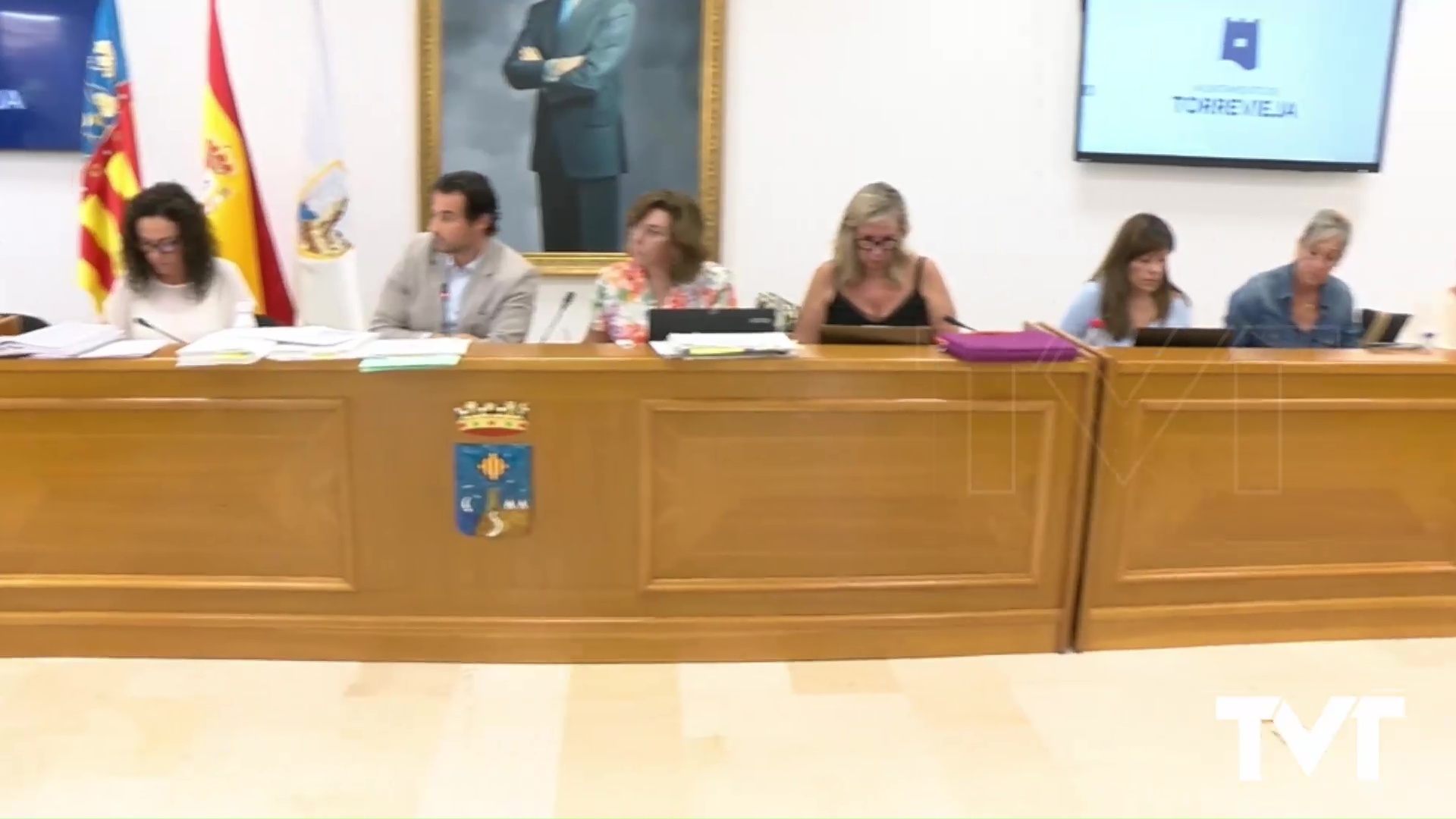 Imagen de Pleno extraordinario en el ayuntamiento de Torrevieja