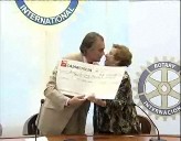 Imagen de Los Rotarios De Torrevieja Entregaron Cheques A Dos Entidades Solidarias