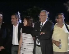 Imagen de Angel Saez Encabeza Protesta Contra El Premio De Novela De Torrevieja