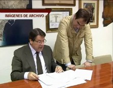 Imagen de El Alcalde De Torrevieja Exige La Dimisión De La Subdelegada De Gobierno