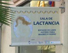 Imagen de El Ayuntamiento Colabora En La Apertura De Una Sala De Lactancia Y Cambio De Pañales En Un Comercio