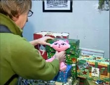 Imagen de La Congregación Anglicana De La Iglesia De La Siesta Entrega Juguetes A Cáritas 