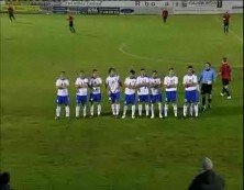 Imagen de Protesta Con Pancartas De Los Jugadores Del Fc Torrevieja