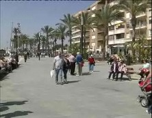 Imagen de Torrevieja Registra Un Incremento Turístico En Semana Santa Superior Al 5%