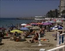 Imagen de Torrevieja Recibe Un 1% Mas De Turistas Que En 2009