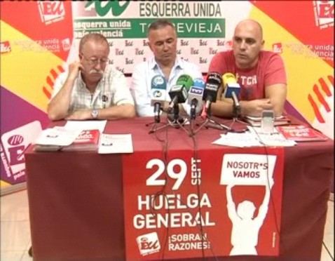 Imagen de Cc.Oo Y Ugt De La Vega Baja Hacen Un Llamamiento A La Huelga General En La Sede De Iu De Torrevieja