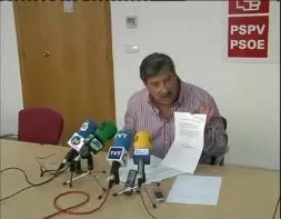 Imagen de Manuel Vera Pide Al Ayuntamiento Que Investigue Si Hubo Falsificación De Documento Público