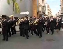 Imagen de La Union Musical Torrevejense Recogió A Seis Nuevos Educandos En Sus Domicilios