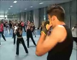 Imagen de La Concejalía De Deportes Colaboradora Con El Programa Mundial Les Mills De Body Combat