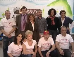 Imagen de Alimentos Solidarios Torrevieja Y Apanee Reciben La Recaudación De La Fiesta Blanca