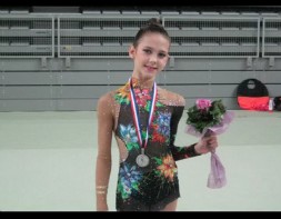 Imagen de La Gimnasta Torrevejense Polina Berezina Subcampeona En El Internacional De Croacia