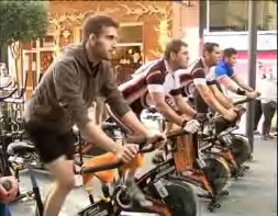 Imagen de El Maraton Solidario De Spinning Recaudó Juguetes Para Los Niños Necesitados