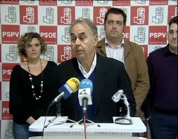 Imagen de El Psoe De Torrevieja Asegura Que El Pp Estudia Reducir Gastos De La Limpieza Viaria