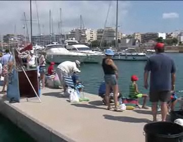 Imagen de 42 Niños Participaron En El 2º Concurso De Pesca Desde El Pantalan De M. Internacional