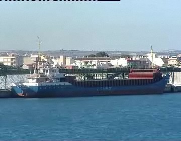 Imagen de Otro barco, Alsterdiep, de bandera Chipriota, retenido en el puerto de Torrevieja