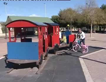 Imagen de Los niños y niñas de Torrevieja envian sus cartas a los Reyes Magos pidendo sus regalos