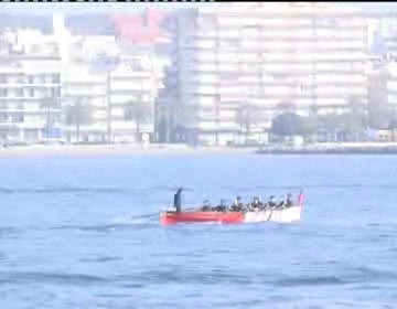 Imagen de El Club Remo Torrevieja vuelve a ganar la Santa Pola-Tabarca-Santa Pola