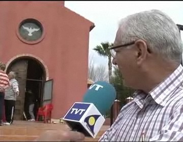 Imagen de Ya han sido instaladas las puertas en la Ermita de la Virgen del Rocío de Torrevieja