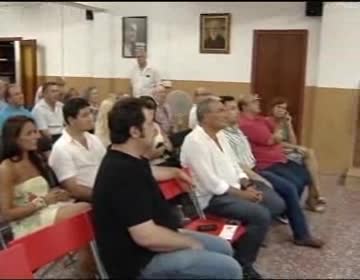 Imagen de La agrupación socialista de Torrevieja reelige a Angel Saez como secretario general