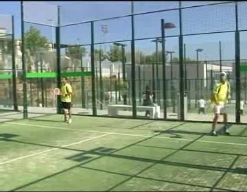 Imagen de Este fin de semana se celebra en la zona de raquetas el II Torneo 24 horas de Pádel