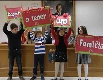 Imagen de Los escolares reclaman sus derechos en un pleno infantil con motivo del Día Mundial del Niño