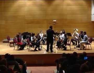 Imagen de Los alumnos de la Sociedad Musical Ciudad de Torrevieja ofrecieron la Audición de Navidad