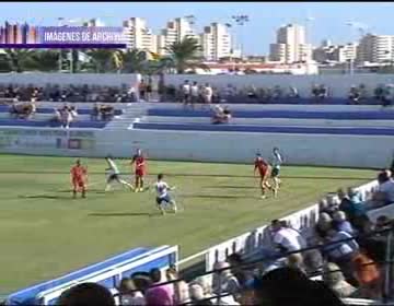 Imagen de El FC Torrevieja empató frente al Crevillente (1-1) en un partido más agrio que dulce