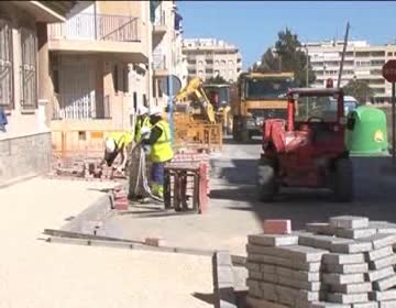 Imagen de El director General de Acuamed y el alcalde visitan las obras de San Roque