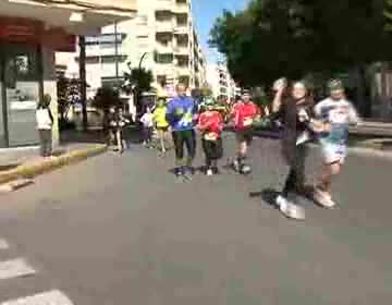 Imagen de El atleta marroquí Abdelaziz Dahhoui ganó la XXX Media Maratón Internacional