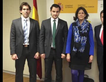 Imagen de El alcalde se reúne con la Secretaria de Estado de Turismo en Madrid