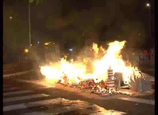 Imagen de La cremá de los monumentos pone fin a las fiestas de hogueras en Torrevieja