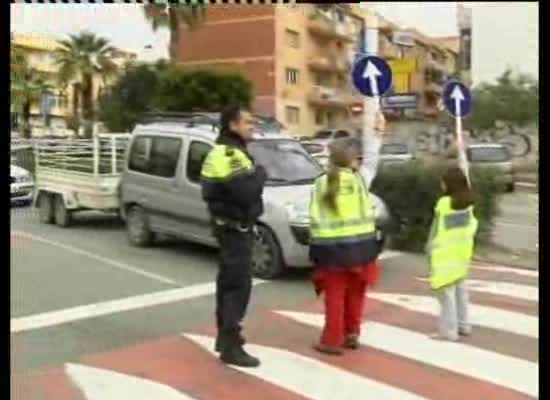 Imagen de La unidad de absentismo escolar identifica a 41 alumnos menores de 16 años en el curso 2012/2013