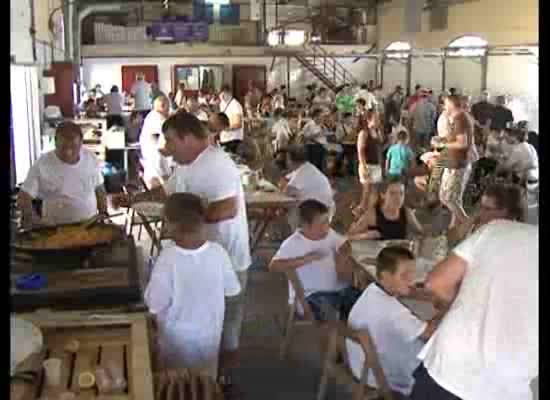 Imagen de Antonio Torres ganó el concurso de paellas de las Fiestas Patronales Virgen del Carmen