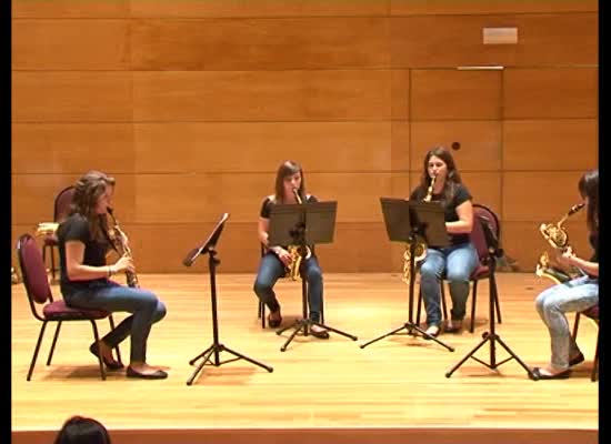 Imagen de Jóvenes músicos de Torrevieja y de la Vega Baja interpretaron un gran concierto de saxofones