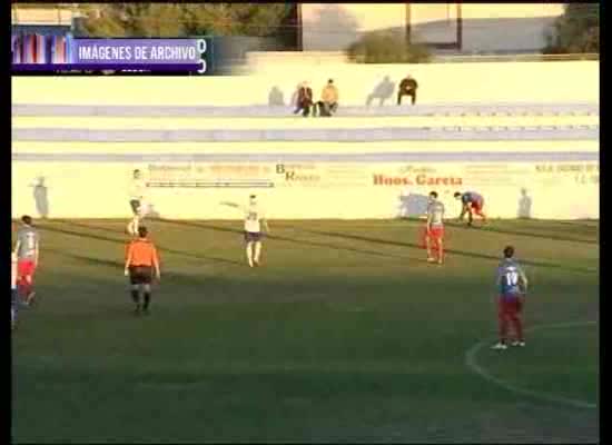 Imagen de El FC Torrevieja empató a dos en el Sequiol de Llosa, demostrando capacidad y resolución goleadora