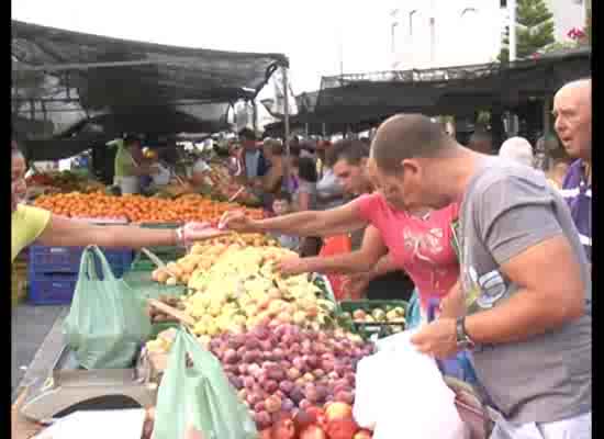 Imagen de Sáez desconfia de la voluntad del alcalde para trasladar el mercadillo de los viernes