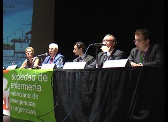 Imagen de El alcalde, Eduardo Dolón, inauguró el 5º Congreso de Enfermería en el C.C.Virgen del Carmen