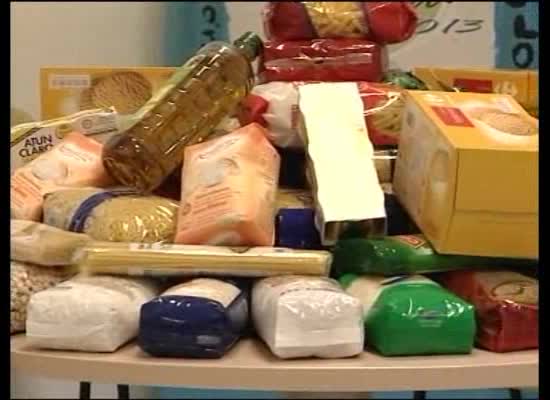 Imagen de Adiem organiza una recogida de alimentos, que pretende alcanzar los 1.000 kilos de víveres