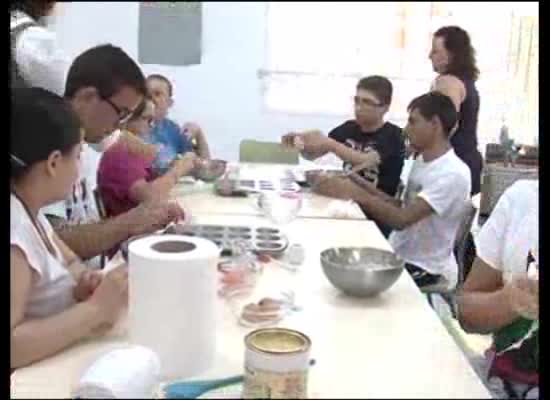 Imagen de Alumnos de ALPE Torrevieja aprenden el arte de la repostería